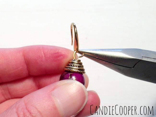 Attaching an ear wire