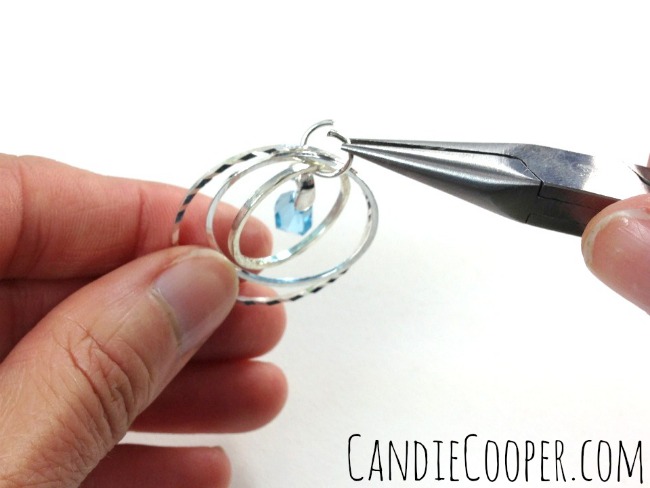 Jewelry Making  Connecting with a jump ring