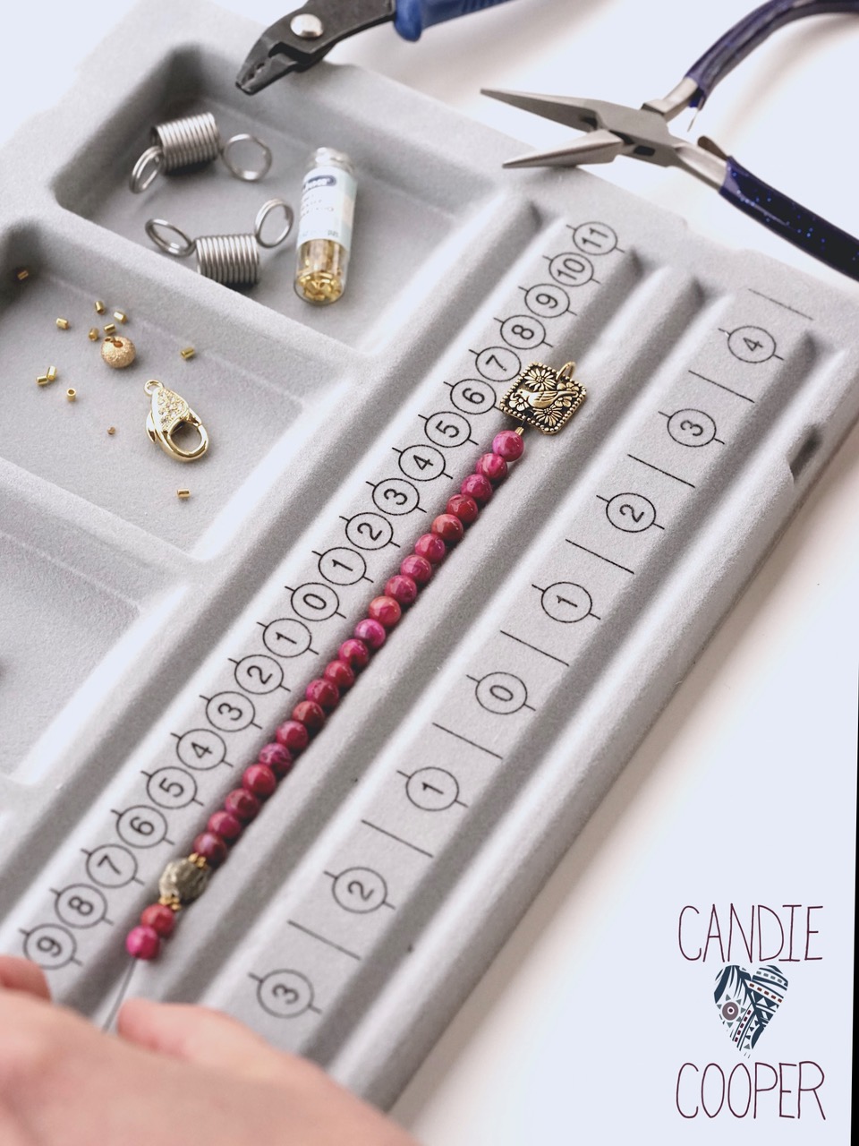 How to use crimp beads - Candie Cooper